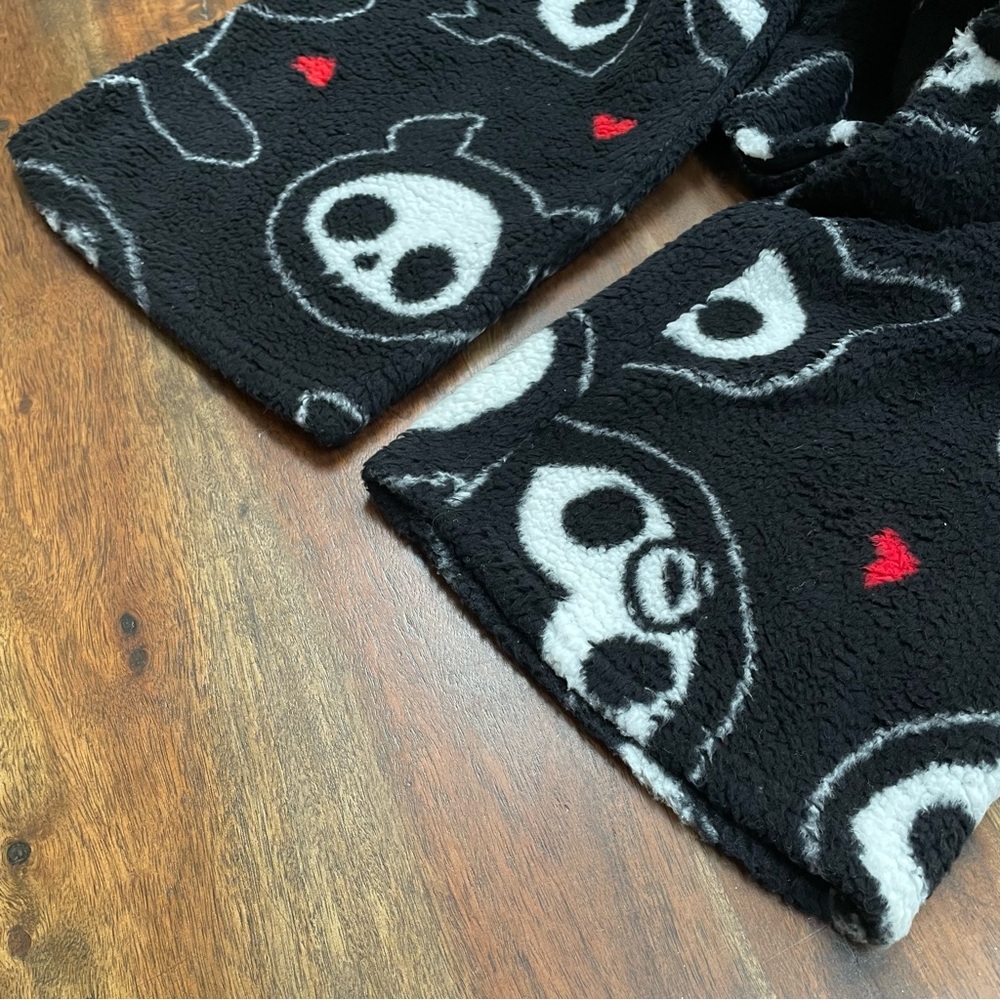 Skelanimals Fluffy Pajama Pants - Picture 7 of 10